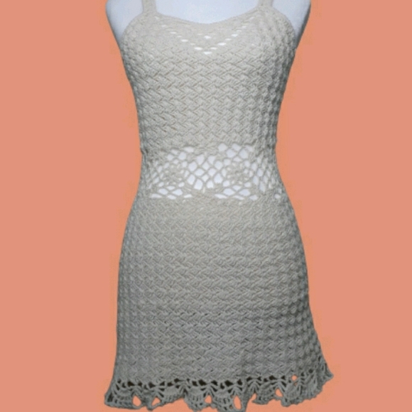 Dresses & Skirts - VTG HANDMADE CROCHET MINI DRESS
